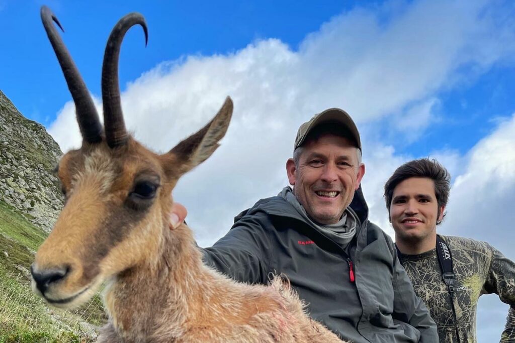hunt in spain cantabrian chamois