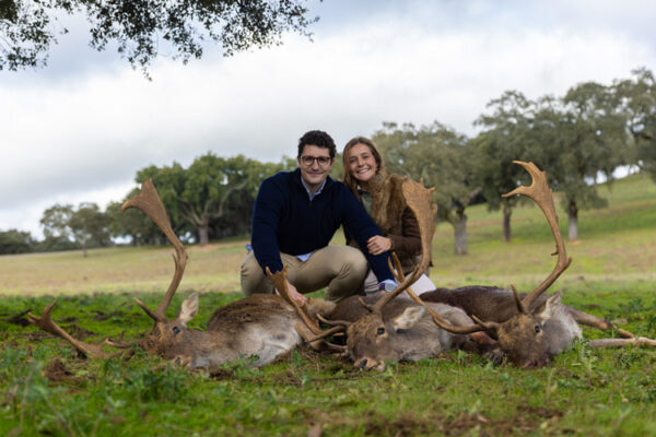 hunting-adventure-hunt-fallow-deer-monteria